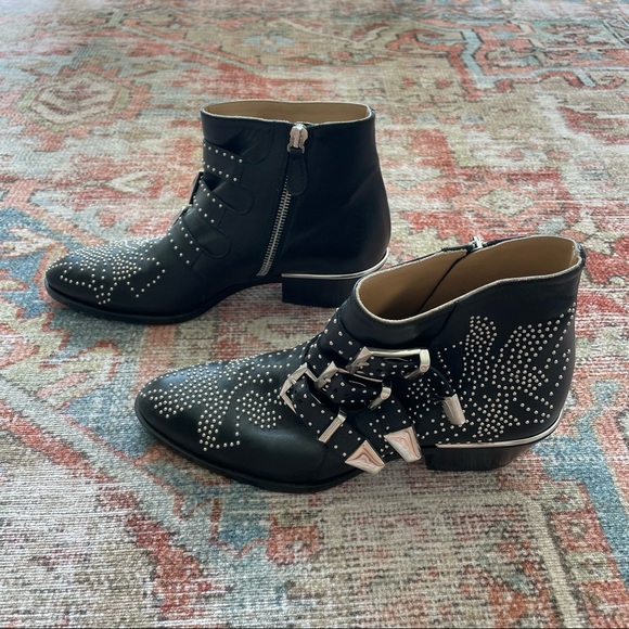 NWOT Chloe Susanna Short Boots - Picture 7 of 9